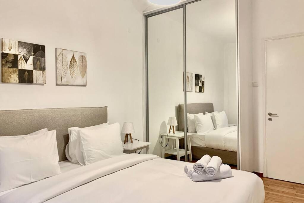 Kallimarmaro 2-Bedroom Apartment Athens Exterior photo